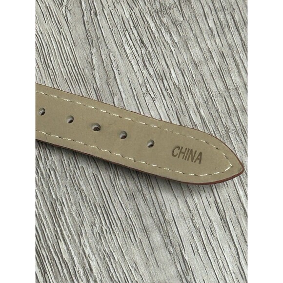 Disney Mickey Mouse Watch Womens 3D Mickey Roman Numerals Red Band UNTESTED - Picture 7 of 8